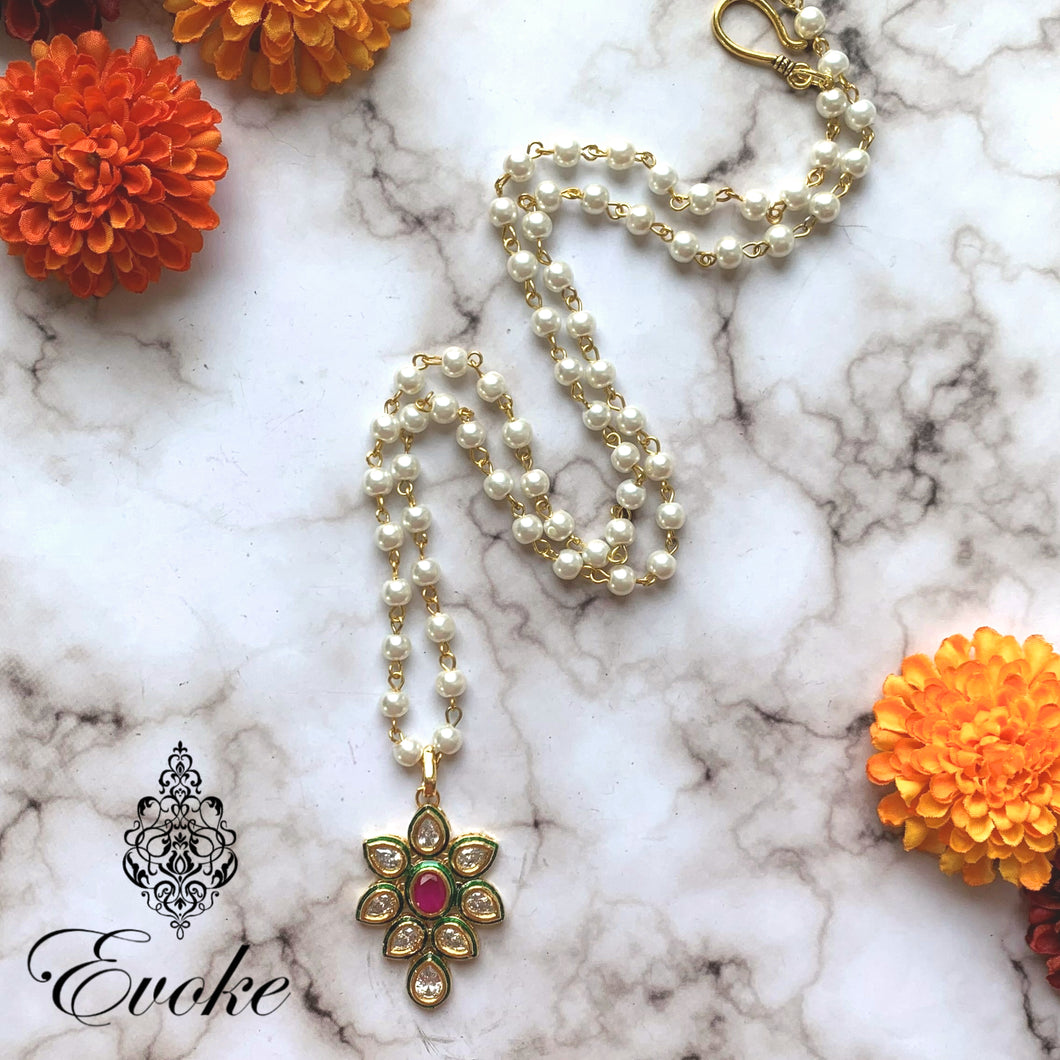 Pearl Chain Necklace with Kundan Pendant